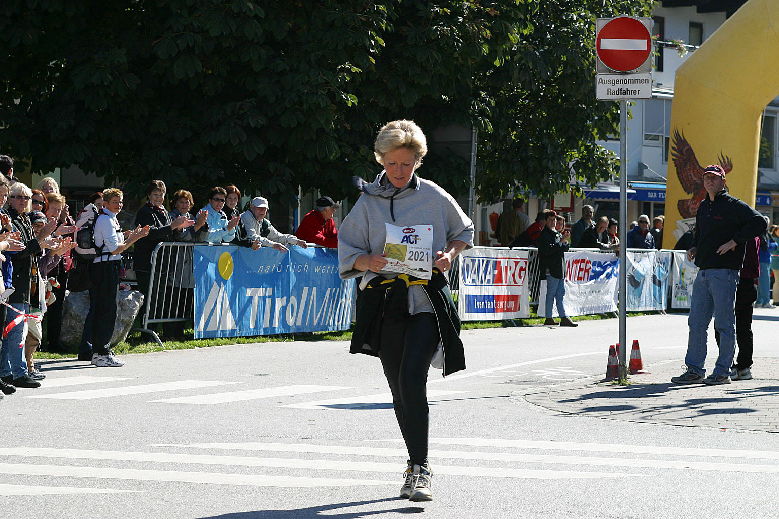 Halbmarathon - Laufshop Klagenfurt Massive Sport